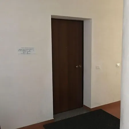 Mariclea House דירה