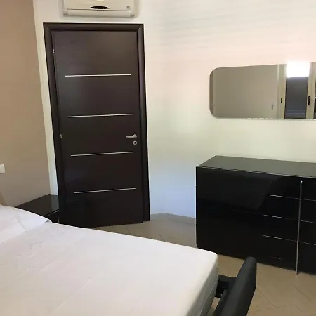 דירה Mariclea House שילה